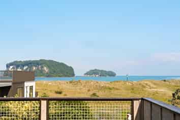  116 Saint Patricks Row, Whangamata