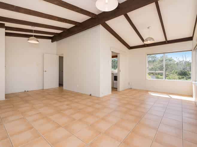 21 Erica Road, Sunnynook