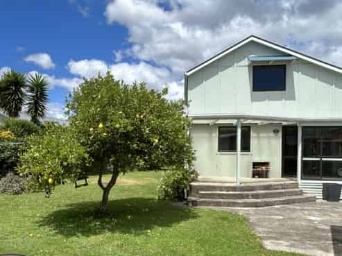 5 Norman Bensemann Place, Takaka