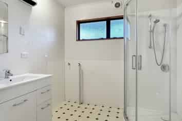 5 Norman Bensemann Place, Takaka