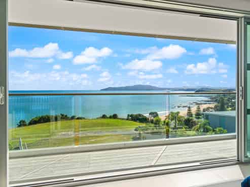 9/18 Dudley Crescent, Cable Bay