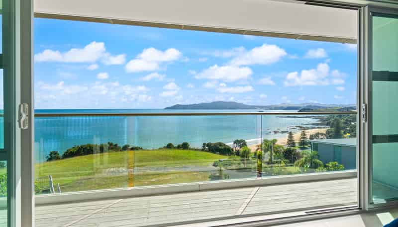 9/18 Dudley Crescent, Cable Bay