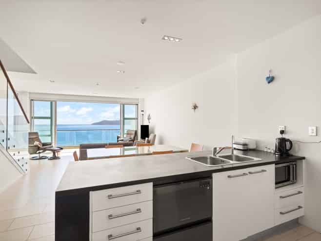 9/18 Dudley Crescent, Cable Bay