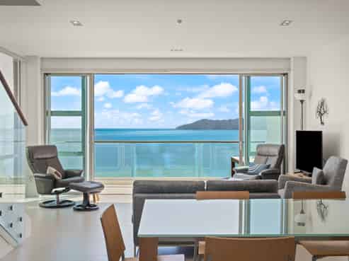 9/18 Dudley Crescent, Cable Bay