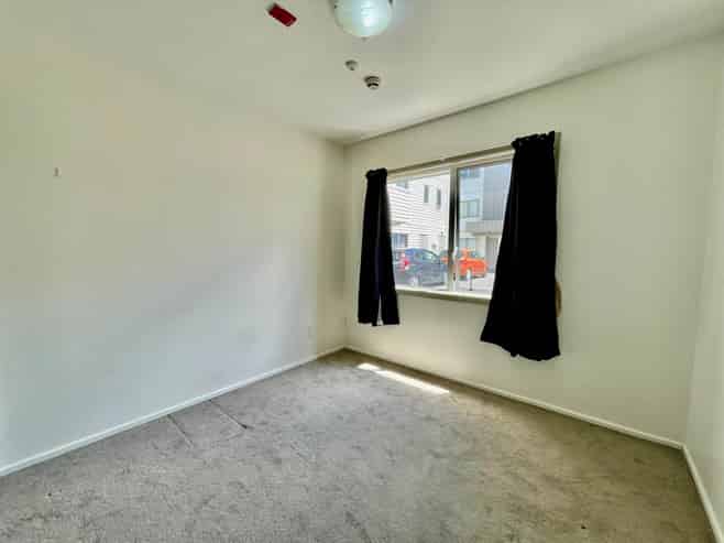 95C Felton Mathew Avenue, Saint Johns