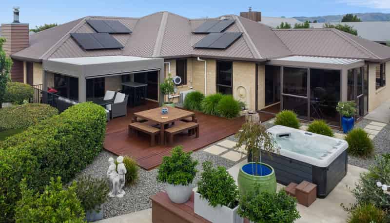 25 River Terrace, Renwick