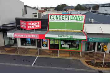 Prime King Street retail with rear parking