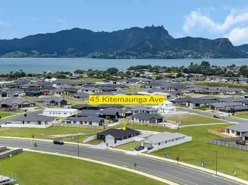45 Kitemaunga Avenue, One Tree Point