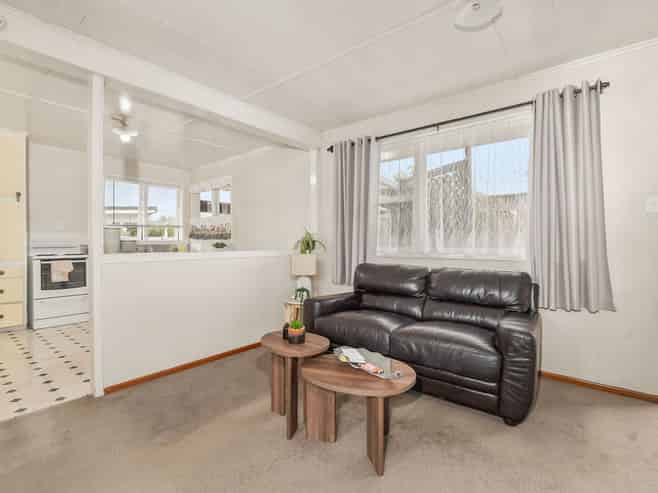 38 Neumann Street, Kawakawa