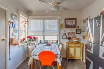 6 Waimarie Avenue, Paraparaumu