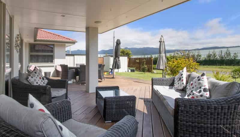 17 Ballantyne Way, Katikati