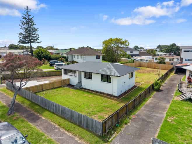 11 Paine Place, Mangere
