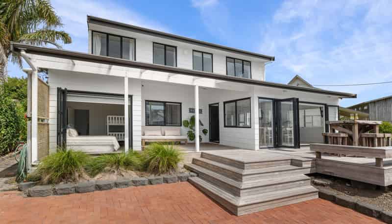 7 Alamar Crescent, Mangawhai Heads