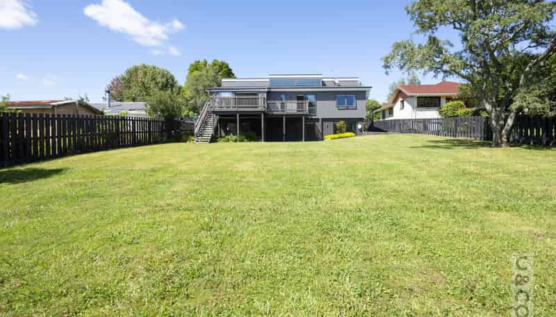 19 Maude Street, Riverhead