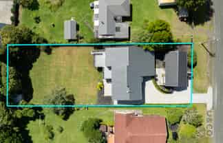 19 Maude Street, Riverhead