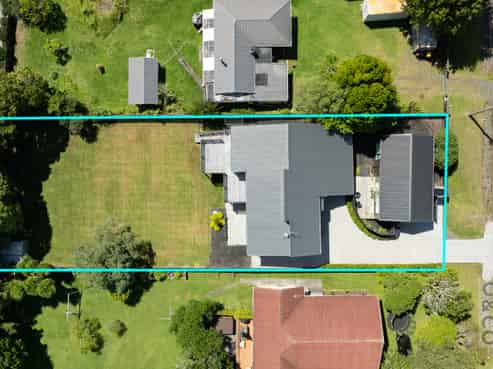 19 Maude Street, Riverhead