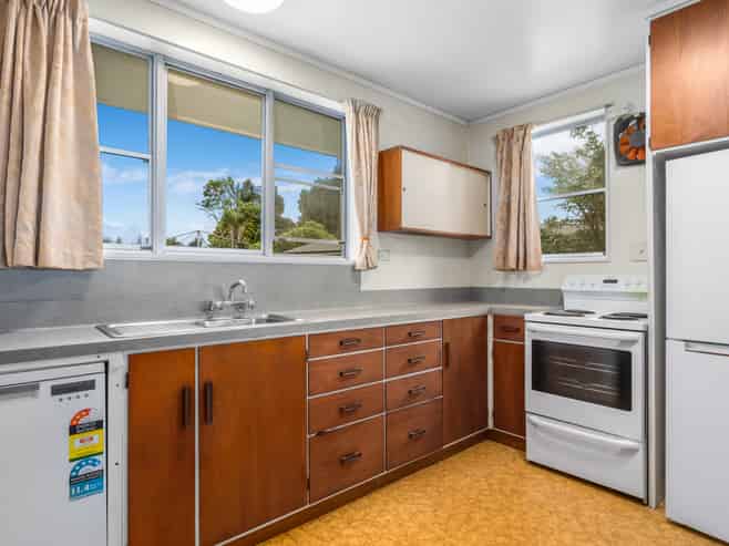 13 Fraser Street, Whakatane