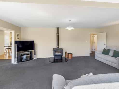 17 Pelorus Place, Harewood