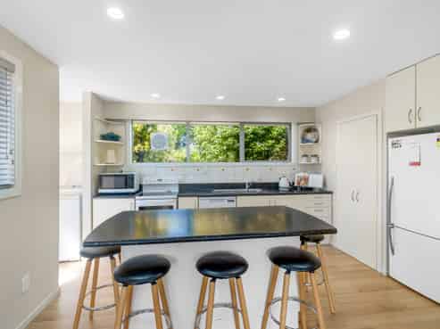 17 Pelorus Place, Harewood