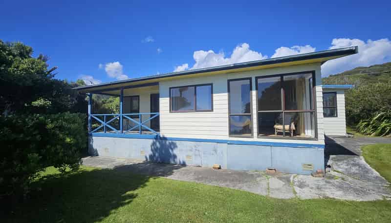 1303 Coast Road, Nine Mile