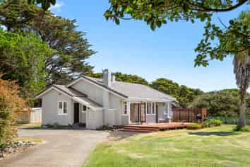 1431 Awhitu Road, Waiuku