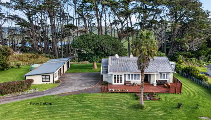 1431 Awhitu Road, Waiuku