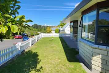 2/11 Te Ngaere Place, Merrilands