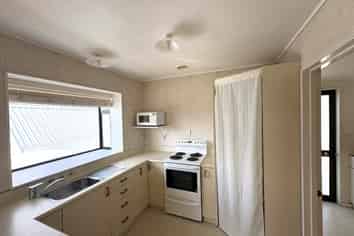 2/11 Te Ngaere Place, Merrilands