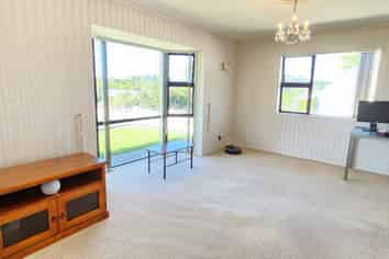 2/11 Te Ngaere Place, Merrilands