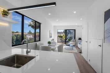 3/13 Farringdon Street, Glen Innes