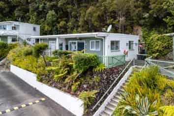 14/58 School Road, Paihia