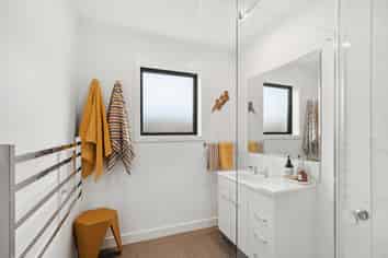 32 Hood Crescent, Arrowtown