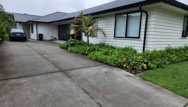 a/58 Pakanga Grove, Pyes Pa