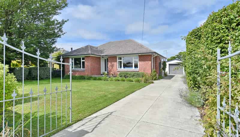 111 Isleworth Road, Bishopdale