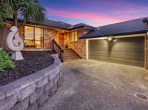 7 Oratia Drive, Glen Eden
