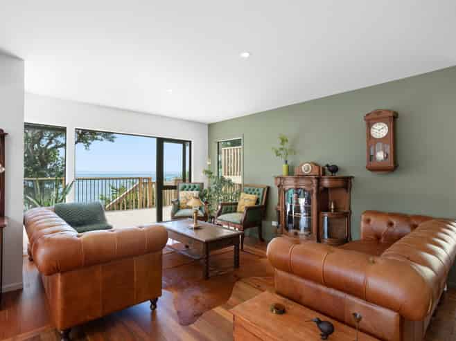 44 Paturoa Road, Titirangi