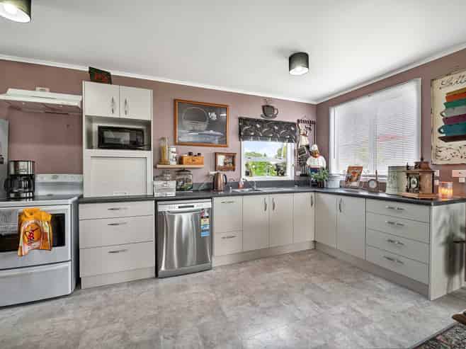 127 Regan Street, Stratford