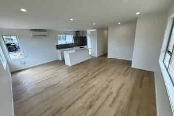 58C Cedar Heights Avenue, Massey