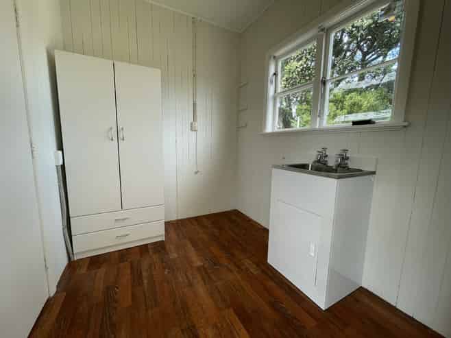 64 Oxford Terrace, Epuni