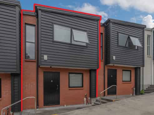 7/5 King Street, Papakura