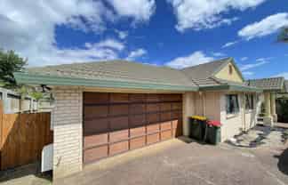 12 John Brooke Crescent, East Tamaki Heights