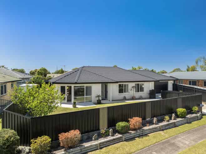 10A Melia Place, Mount Maunganui