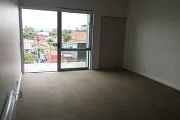 16/126  Nursery Road, Phillipstown