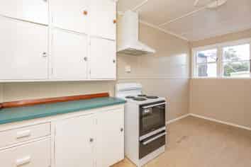 33 Rangiora Avenue, Roslyn