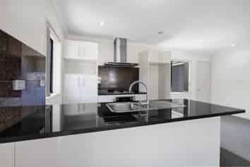 14A Frederick Place, Whalers Gate