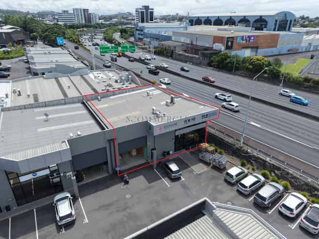 Corporate, A-Grade, Motorway Exposure - 387sqm 