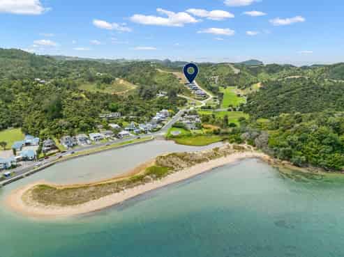 11 Rihi Paea Rise, Ngunguru