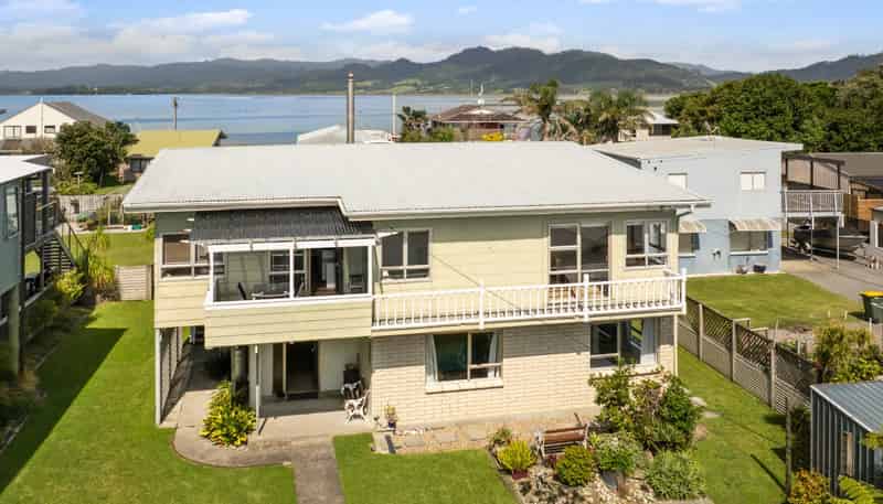 12 Tatai Road, Waihi Beach