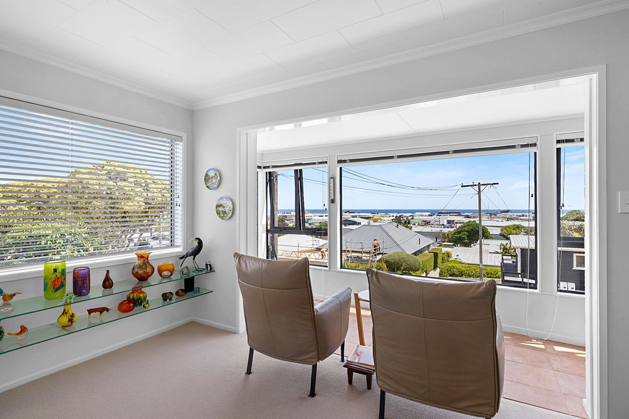 RARE EARTH - CENTRAL LOCATION - Vista 3