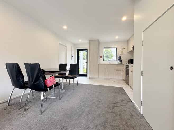 3/3 Matata Pl, Dallington